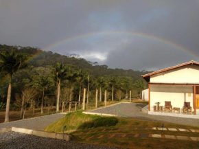 Casa de Campo Chale Ipe Verde em Pedra Azul ES